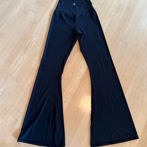 Sunzel Ribbed Flared Leggings